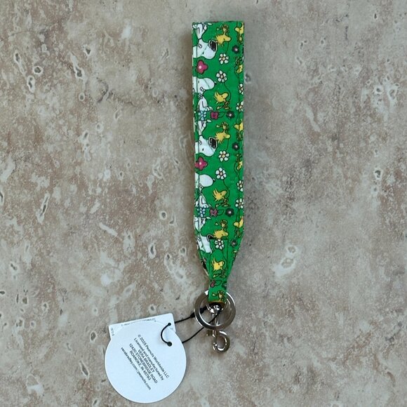 VERA BRADLEY PEANUTS WIDE WRISTLET STRAP KEYRING:NWT  SNOOPY'S MEADOW - Picture 9 of 13